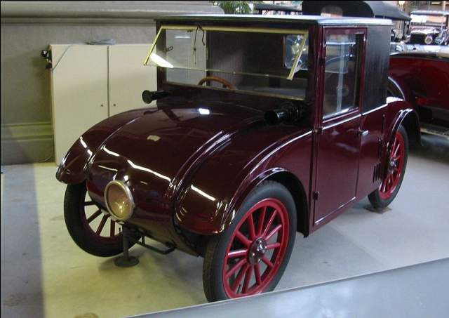 Hanomag_Kommissbrot_640.jpg